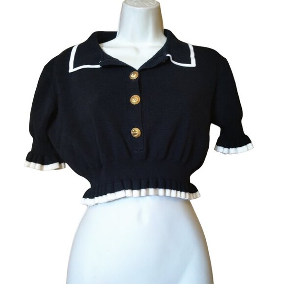 Dazy Tops - DAZY Women's Medium Black Short Sleeve Knit Crop Top With Button Detailing